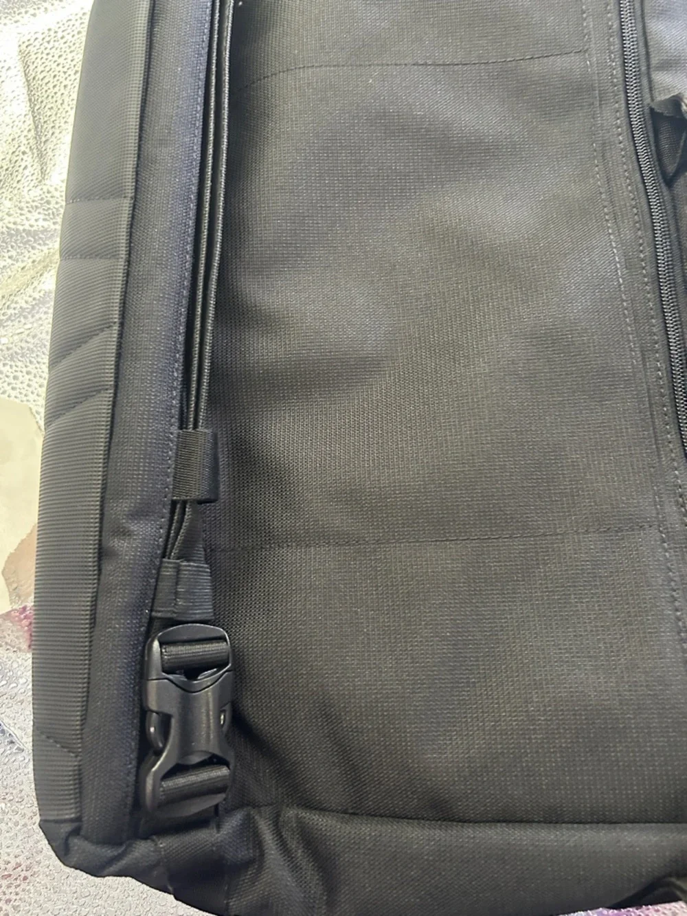 Oakley Black Steel Club Messenger Bag with Shoulder Strap